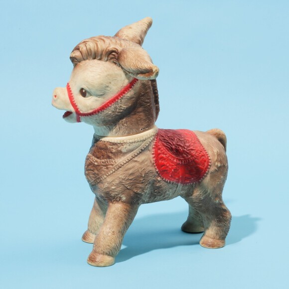 Vintage large squeak toy doll Sun Rubber Co donkey red saddle swivel head 60s - Picture 6 of 10
